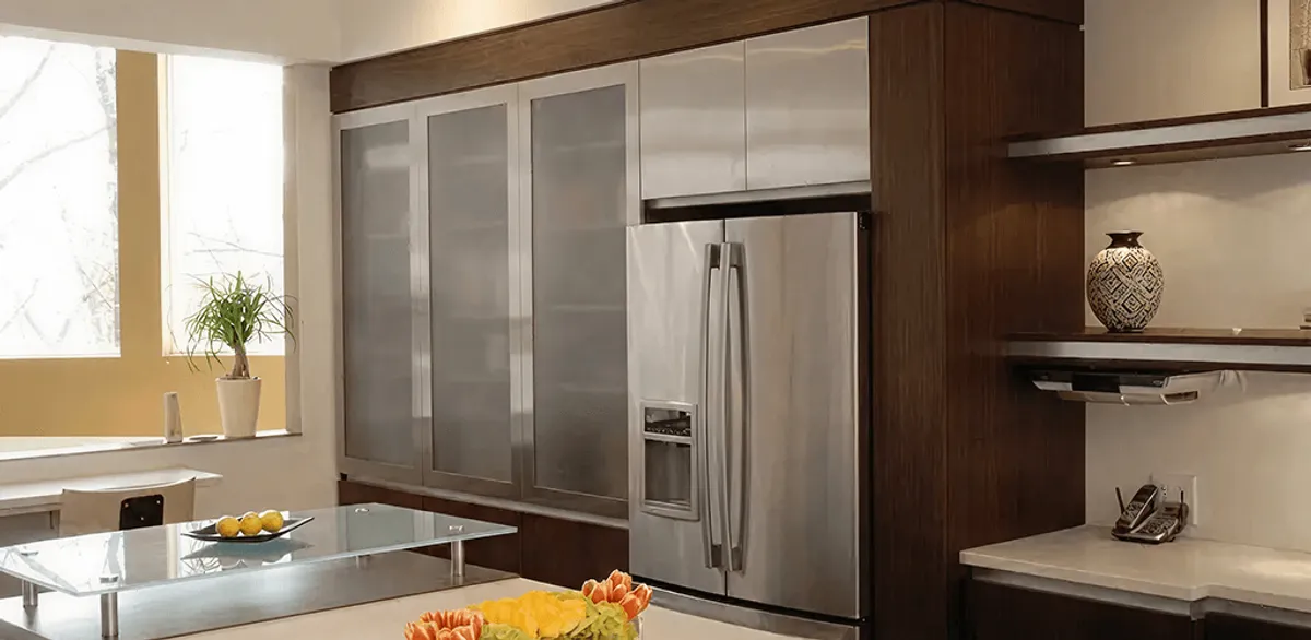 Cabinet door replacement and modern kitchen cabinet upgrade in Tuscaloosa, AL