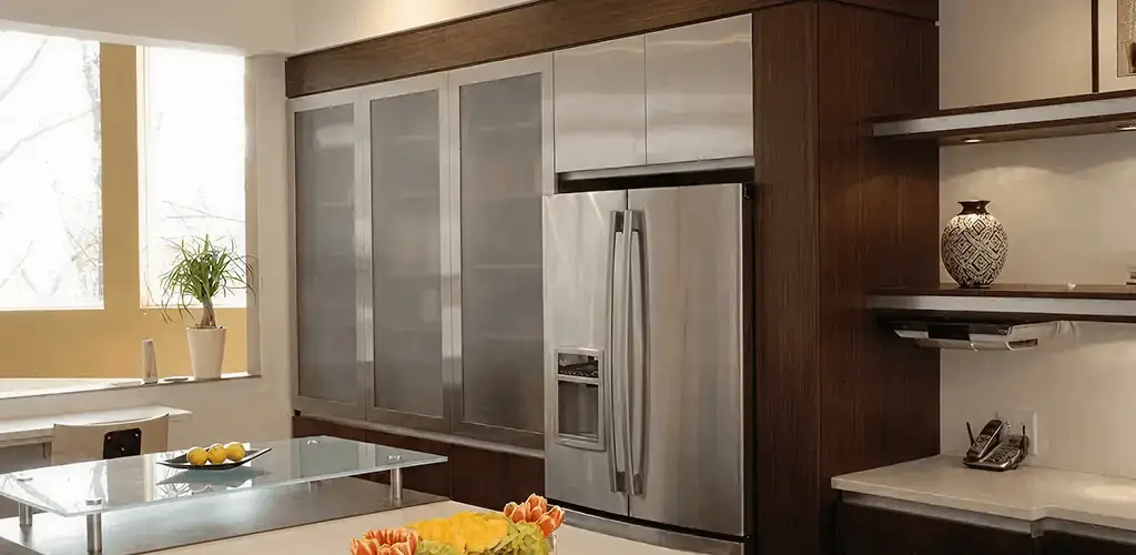 Cabinet door replacement and modern kitchen cabinet upgrade in Tuscaloosa, AL